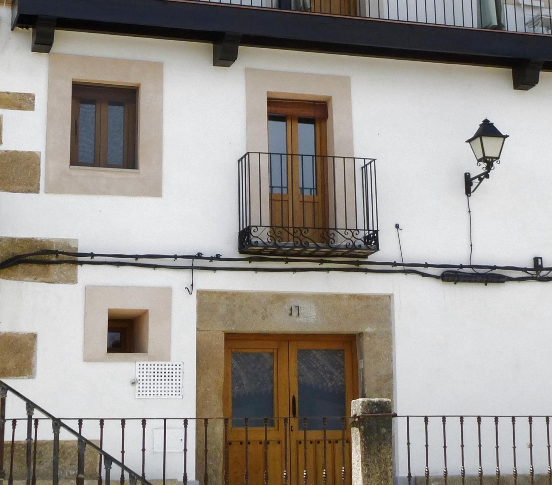 Apartamentos Rurales Entre Fuentes Cuacos De Yuste Ngoại thất bức ảnh