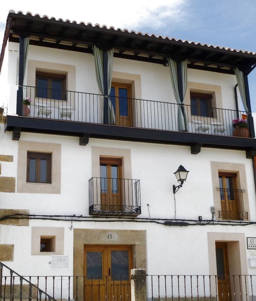 Apartamentos Rurales Entre Fuentes Cuacos De Yuste Ngoại thất bức ảnh